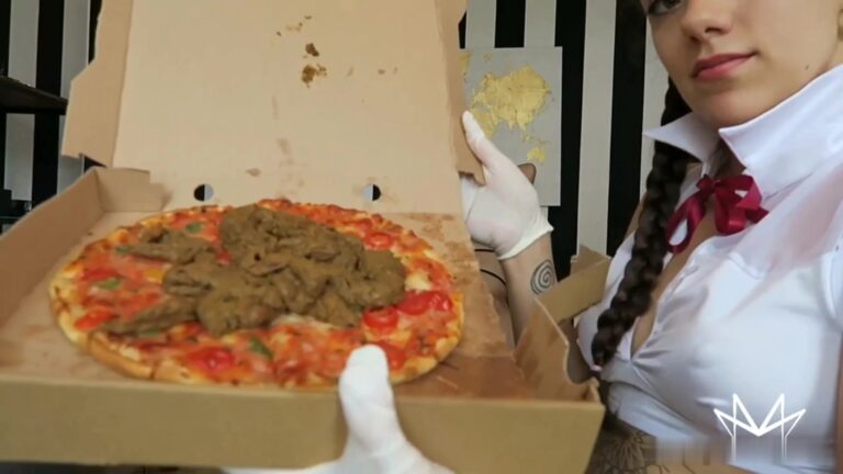 She treated him to a pizza with shit  it was so tasty  Miss Medea Mortelle
