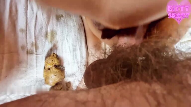 Kitty Skatt   POV After Poop Anal in Bed